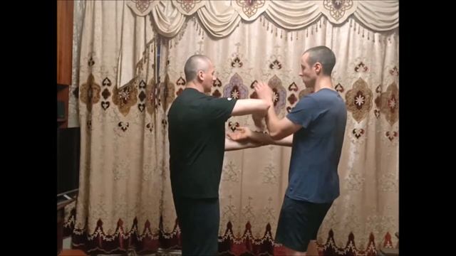 Вин Чун Кунфу Две липкие руки продольное вращение Wing Chun Kungfu Two sticky longitudinal rotation смотреть онлайн