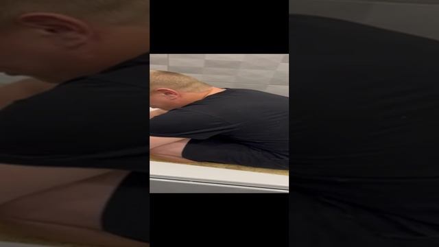 ЗАЛЕЗ В ВАННУ С ДОШИКОМ!!!