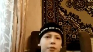 Школьник читает рэп, прикол