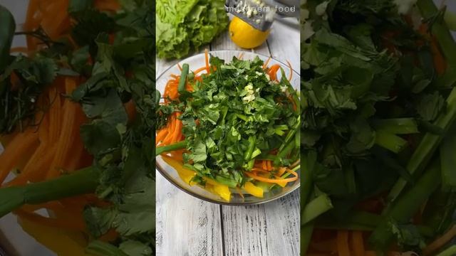 Овощной салат с горячим маслом #овощнойсалат #салат