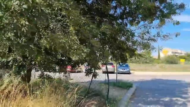 Идём в нашу Квартиру в Провансе. Сколько здесь стоят Дома. Интересные Покупки. Elena France
