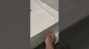 Душевой поддон из акрилового камня.