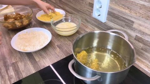 КРЫЛЫШКИ КАК В КФС в домашних условиях ? РЕЦЕПТ КРЫЛЫШЕК НА СКОВОРОДЕ Куриные крылышки KFC