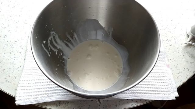 Нежный, влажный Бисквитный рулет.Сливочно - Творожный крем.