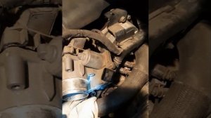 Чищу дроссельную заслонку.wmv