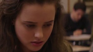 Клэй вспоминает Ханну, слушая медляк, под который он с ней танцевал вальс | 13 причин почему