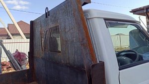 Самосвал Nissan Vanette