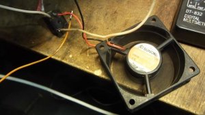 Хлебопечка Orion. Ремонт. Замена китайского двигателя (50 Вт ) на советский (25 Вт ).