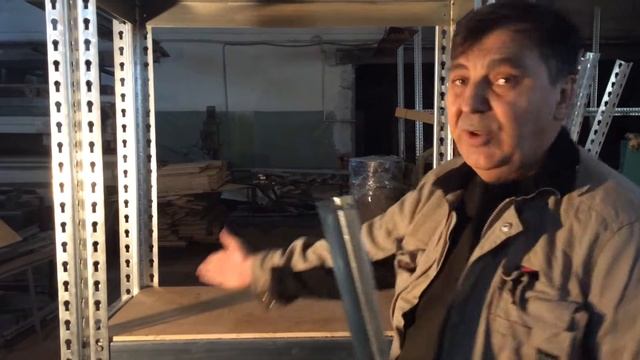 Стеллаж среднегрузовой можете купить за 5000-00 рублей с НДС. Размер 2000х1000х500 3 полки