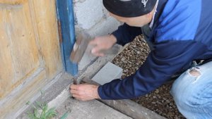 DIY/ Как укладывать тратуарную плитку. Укладка тратуарной плитки для дровницы.