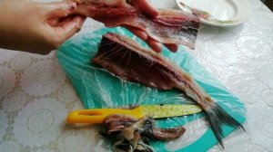 Селедка в майонезе. Способ очищения. Картофель.