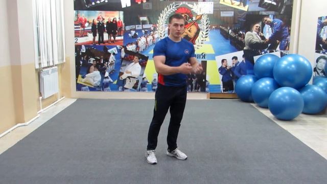 Выпады Прямые и обратные, видео -техника, ньюансы