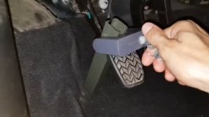 Саморобна протиугонна система на педаль зчеплення