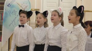 «Ночной концерт» Музыка Е. Подгайца, слова Л. Яковлева. Исполняет ансамбль «Чудесенки»