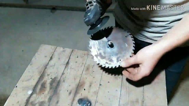 Бур для столбов из церкулярной пилы #diy #сделайсам #бур #своимируками