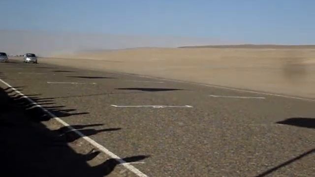 Piques en Tacna - 9/08/09 - Toyota Yaris (E.Bacigalupo) vs. Honda Civic EG6 смотреть онлайн
