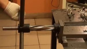 изготовление кузнечной корзинки, фонарика http://stangroup.ru/