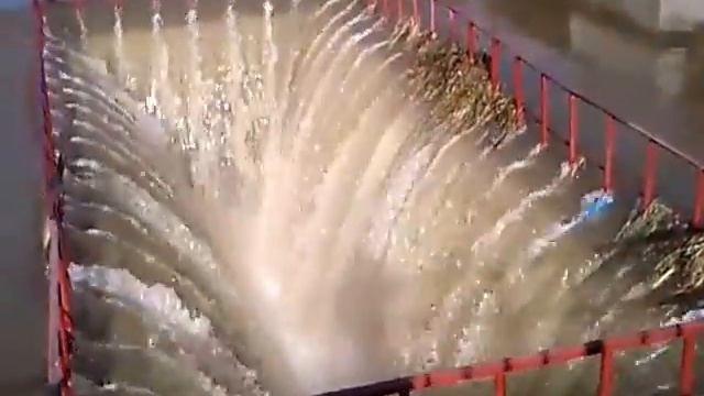 водохранилище одной из малых рек Ярославской области. смотреть онлайн