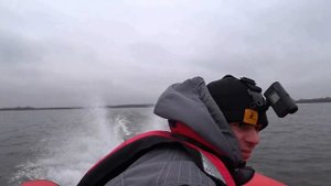 Скорость с мотором 9.8 чемпионский против стандартного