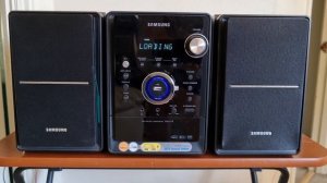 Mini componente Samsung MM-X8 - USB - CD - MP3