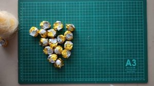 Как сделать АНАНАС ИЗ КОНФЕТ и шампанского/Подарки на новый год своими руками/ДЕКОР ШАМПАНСКОГО