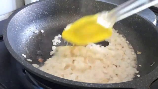 Накопились мясные косточки? Варим солянку!