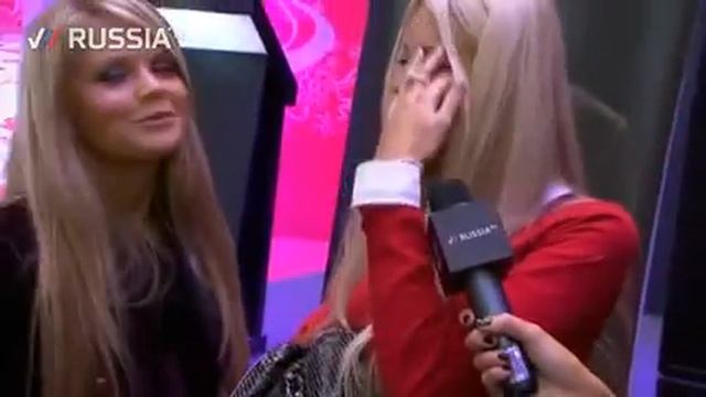 Блондинки взорвали мир роскоши смотреть онлайн