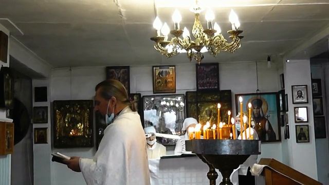 Литургия и Великое освящение воды в Храме апостола Иоанна Богослова в Приморске 19 января 2022 года смотреть онлайн