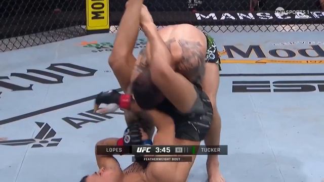 🚨MAESTRO DE ((Alexa Grasso)) se ((roba el SHOW)) con ESPECTACULAR  llave en UFC Nashville❗❗