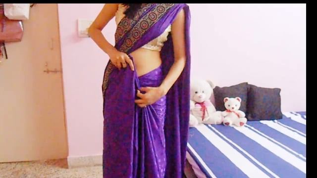 How To Wrap A Saree-How To Drape A Saree On Backless Blouse/Wear Saree Look Slim