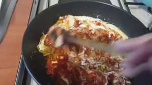 Ереванская невестка готовит украинский борщ !!!