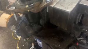 Хонда СРВ 3 - ставим проставки под задние стойки самостоятельно