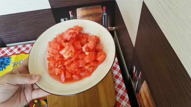 Не нужно стоять в жару у плиты. Картофель запеченный вместе с фаршем.Быстро и легко. смотреть онлайн