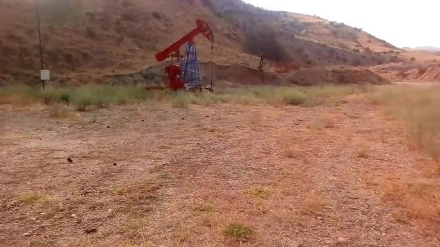 Нефтяные скважины Майлуу-Суу (Киргизия) смотреть онлайн