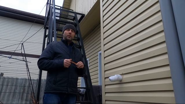 Металлическая лестница смотреть онлайн