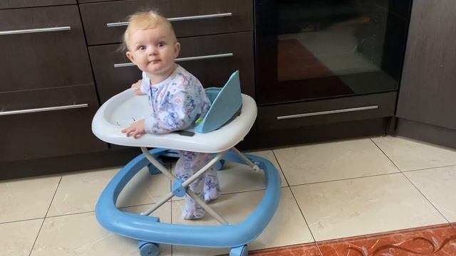 ХОДУНКИ ЗА или ПРОТИВ наш малыш в ходунках