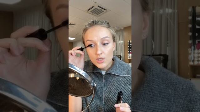 Новинки декоративной косметики 12 каталога смотреть онлайн