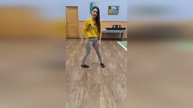 Танцевальная игра "Дополни движение" смотреть онлайн