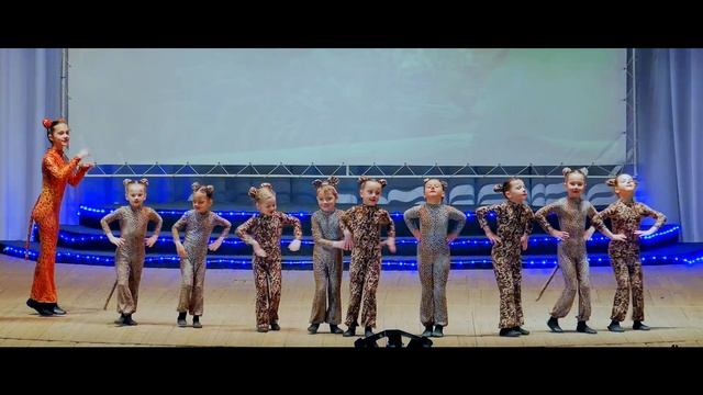 Мамина потеря - Dance Video Channel смотреть онлайн