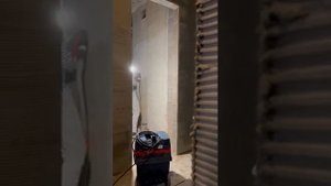 Шлифмашина по бетону HILTI DGH 130 в работе