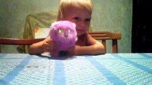 Катя и игрушка розовая собачка#светящие глаза бегает лает