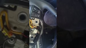 Снимаем подушку безопасности и руль на kia optima