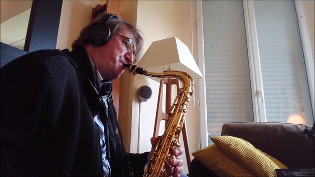 "chambre avec vue" Henri Salvador.Cover 2 voix + sax tenor смотреть онлайн
