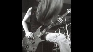 Metallica - Cliff Burton - Orion (BASS+DRUMS TRACK)