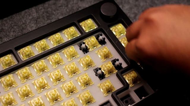 Akko 5075s VIA  Akko Starry Sky  Akko Cream Yellow V3 Pro Best Budget VIA Compatible Keyboard