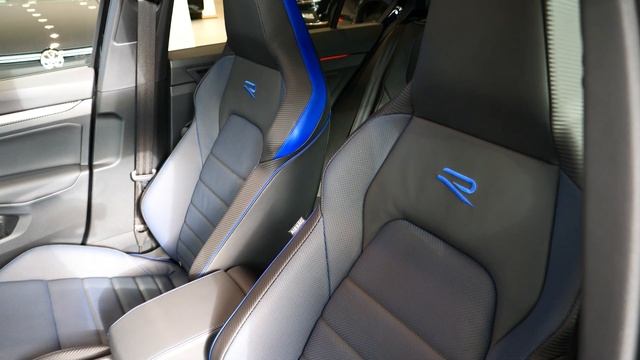 VOLKSWAGEN GOLF R 2023 IN 4K golfr vwgolfr review 2023vwgolfr volkswagengolfr carreview vw