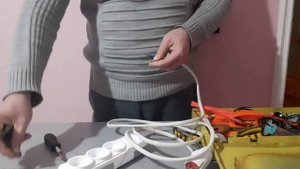 Как Сделать Электрический Удлинитель своими руками....