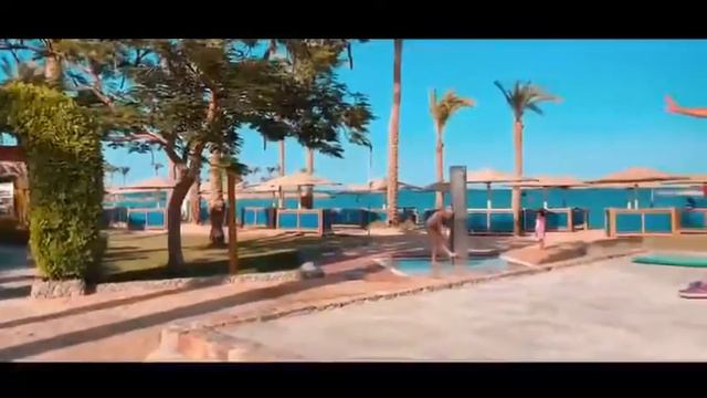 Waiting for Us @ Continental Hotel Hurghada смотреть онлайн