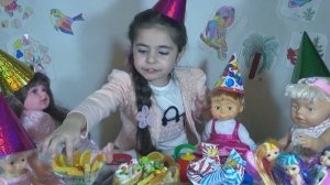 Игры с Куклами День рождения Маши. Birthday Masha's. Видео для детей.