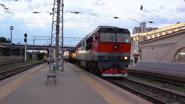 Смена электровоза ЭП1-094 на тепловоз ТЭП70-401